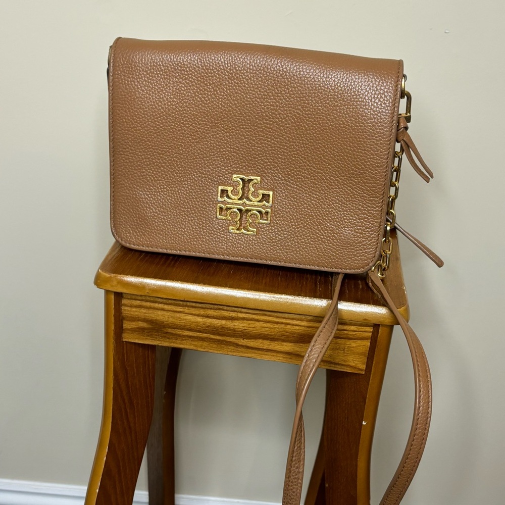 Tan Tory Burch Crossbody